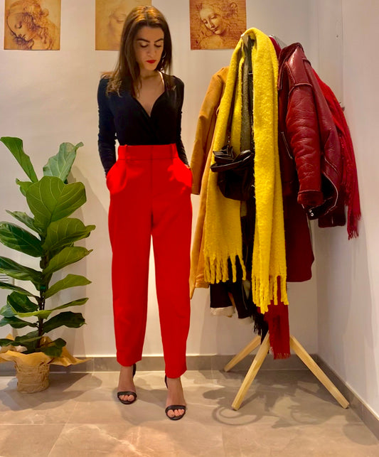 Κόκκινη παντελόνα