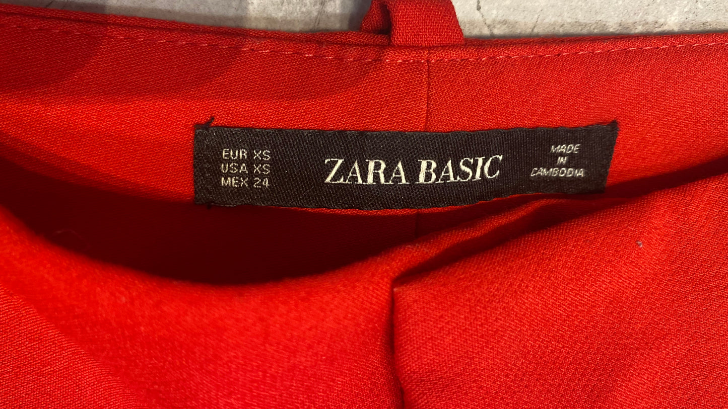 Κόκκινη παντελόνα