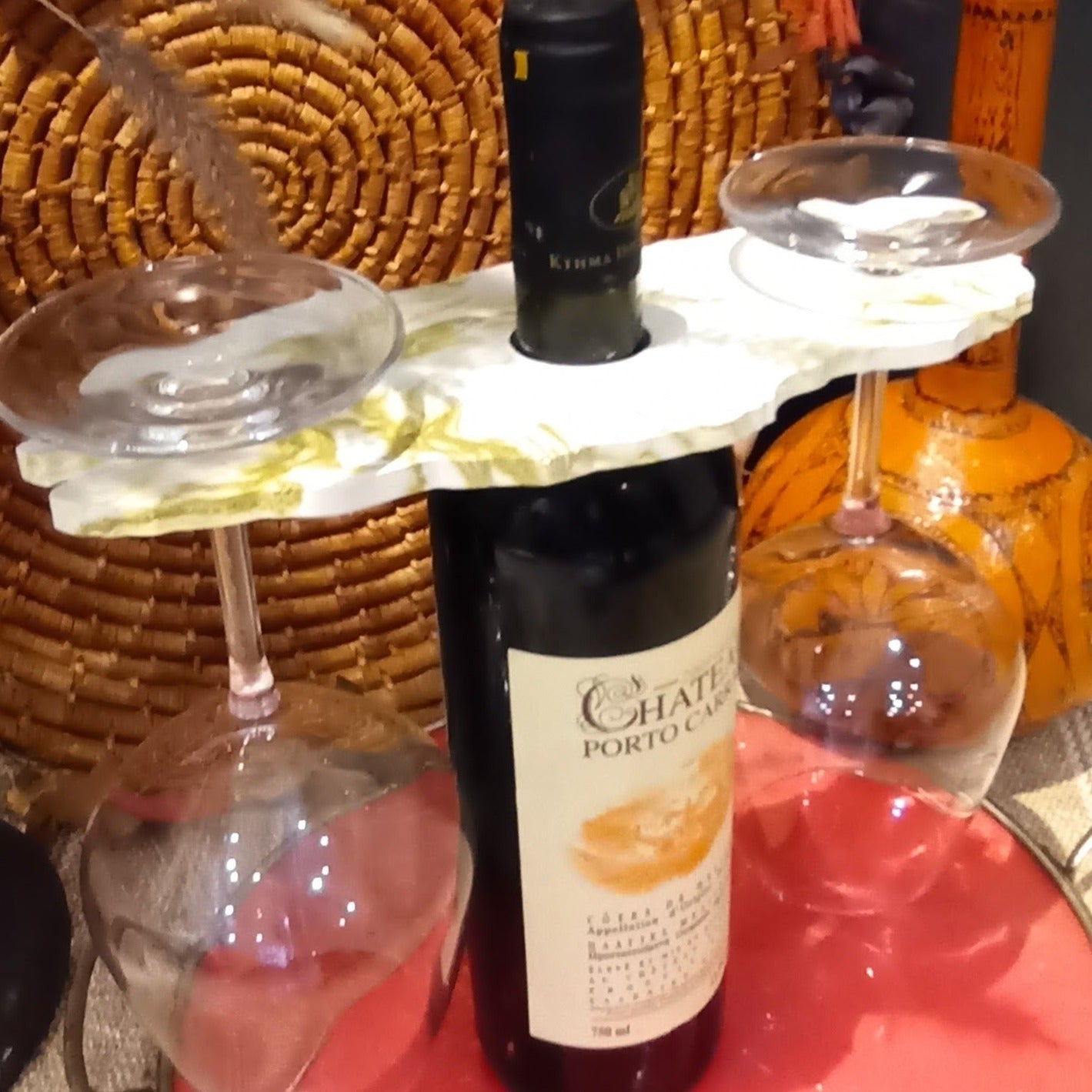 Duende (Wine & Glass Holder)