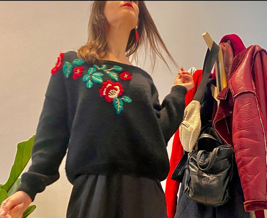 Μαύρο vintage πουλόβερ/τρικό