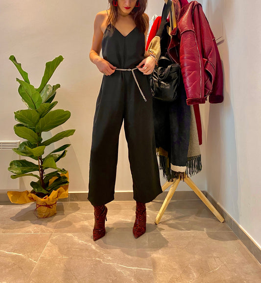 Ολόσωμη σατέν φόρμα