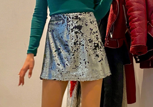 Φούστα με παγιέτες