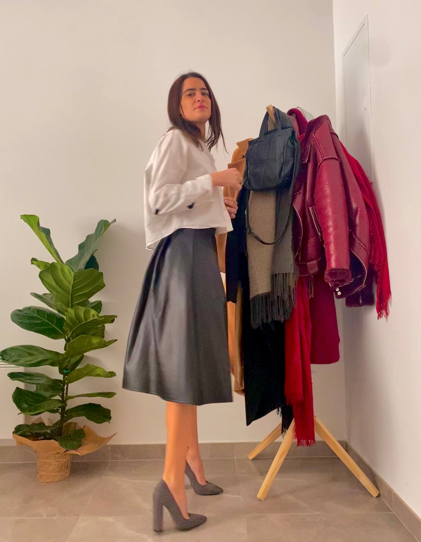 Μαύρη balloon φούστα