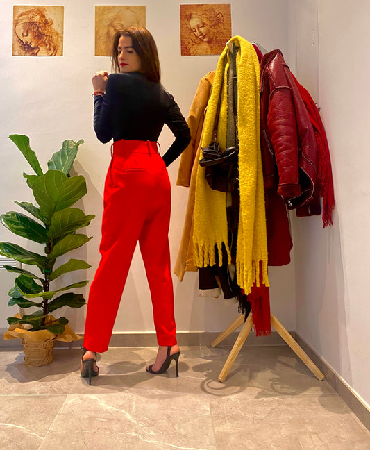 Μαύρο βελούδινο κορμάκι