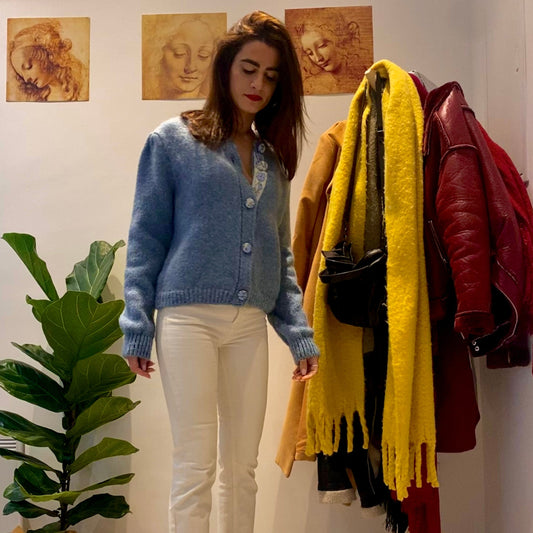 Γαλάζια ζακέτα