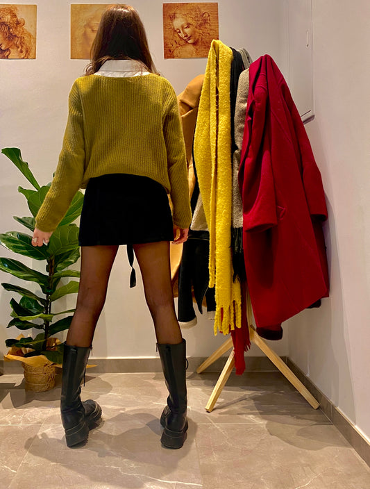 Μαύρη φούστα κοτλέ