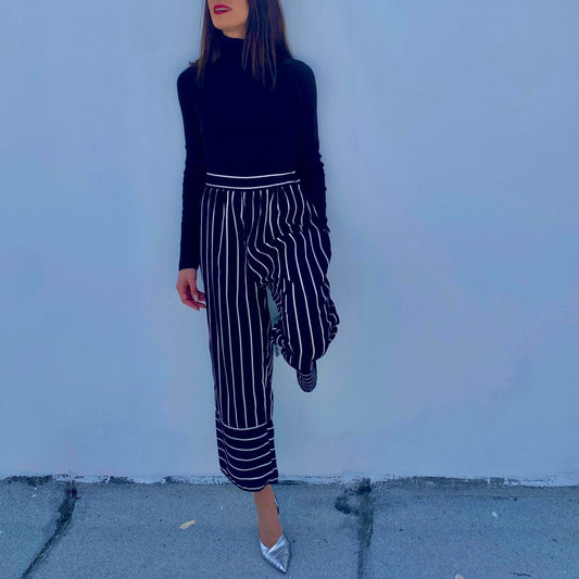 Ασπρόμαυρη παντελόνα