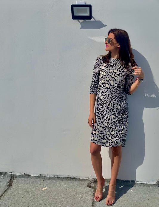 Πουά φόρεμα